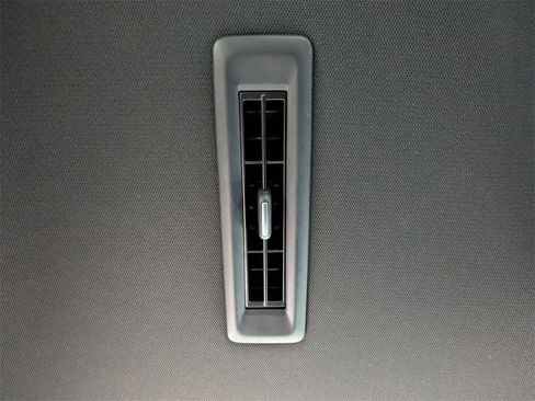 Used 2023 Chevrolet Tahoe Premier image 19