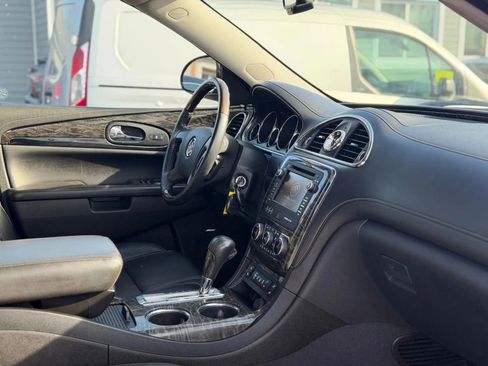Used 2014 Buick Enclave Leather image 25