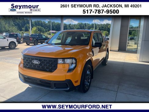 Certified 2026 Ford Maverick XLT w/ XLT Luxury Package FWD image 1