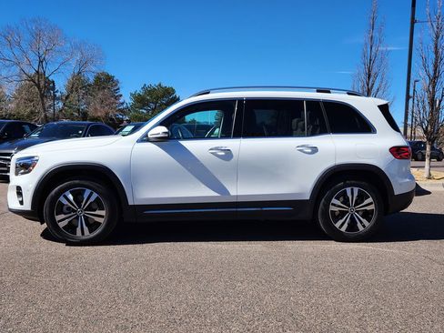 Used 2026 Mercedes-Benz GLB 250 4MATIC image 4