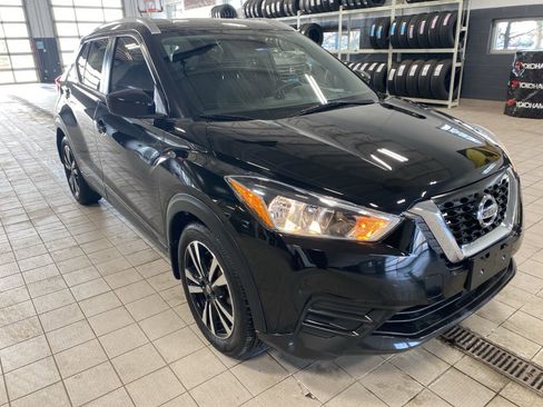 Certified 2020 Nissan Kicks SV image 32
