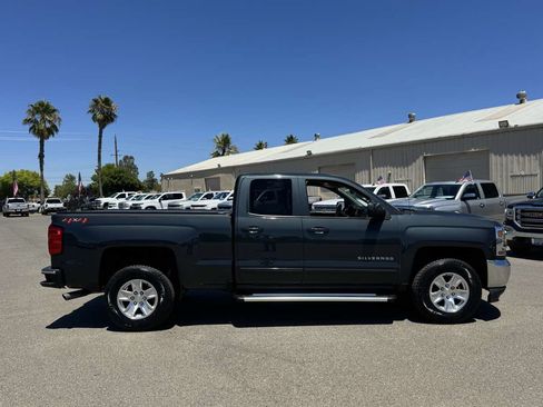 Used 2019 Chevrolet Silverado 1500 LT AWD/4WD image 13