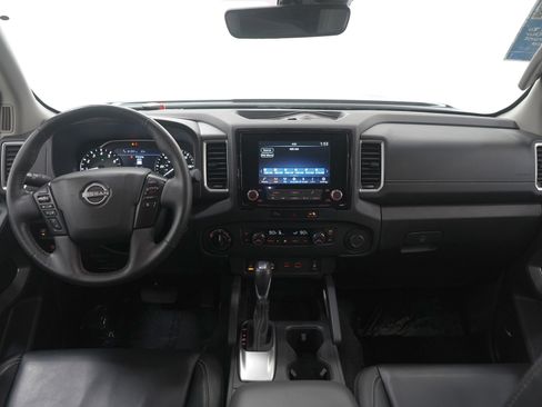 Used 2023 Nissan Frontier SV w/ SV Premium Package image 16