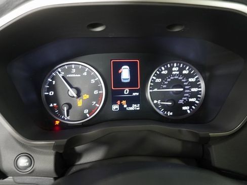 Certified 2024 Subaru Ascent Premium w/ Convenience Package image 24