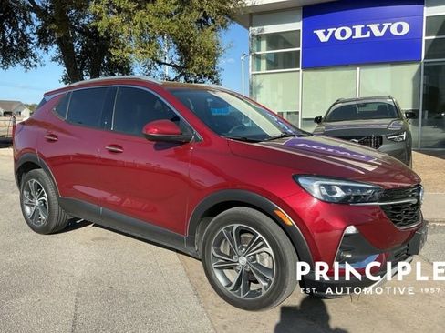 Used 2022 Buick Encore GX Essence image 1