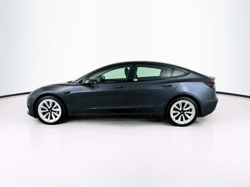 Used 2022 Tesla Model 3 Long Range AWD/4WD image 4