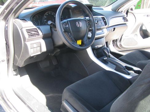 Used 2013 Honda Accord LX-S image 9