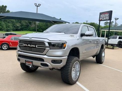 Used 2020 RAM 1500 Big Horn RWD image 1