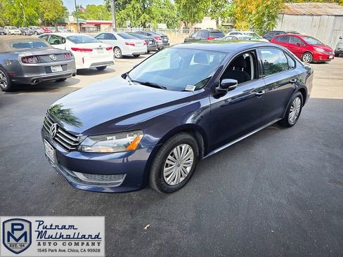 Used 2014 Volkswagen Passat 1.8T S image 5