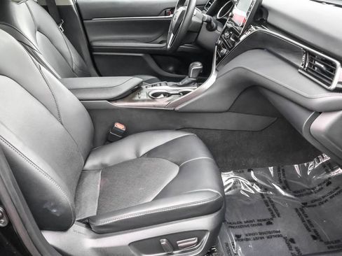 Used 2024 Toyota Camry XLE w/ Cold Weather Package image 36