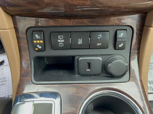 Used 2016 Buick Enclave Leather image 26