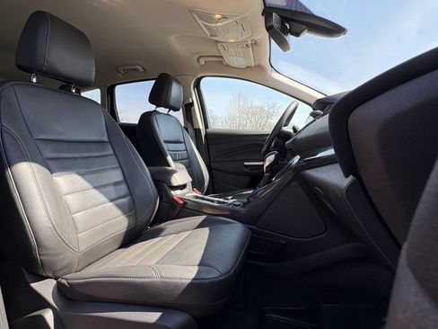 Used 2016 Ford Escape Titanium w/ Equipment Group 301A image 32