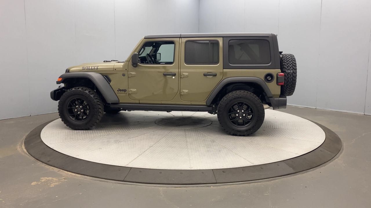 Used 2026 Jeep Wrangler Unlimited Sport AWD/4WD image 2