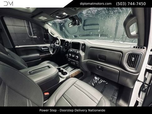 Used 2022 GMC Sierra 3500 Denali AWD/4WD image 19