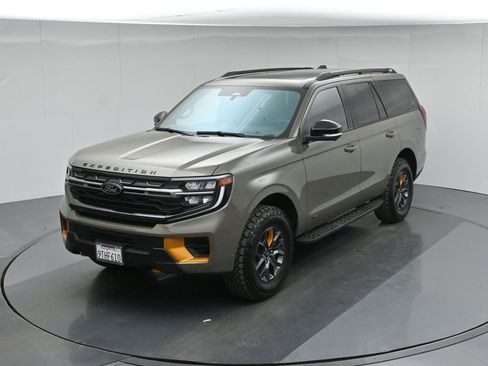Certified 2025 Ford Expedition Tremor AWD/4WD image 42