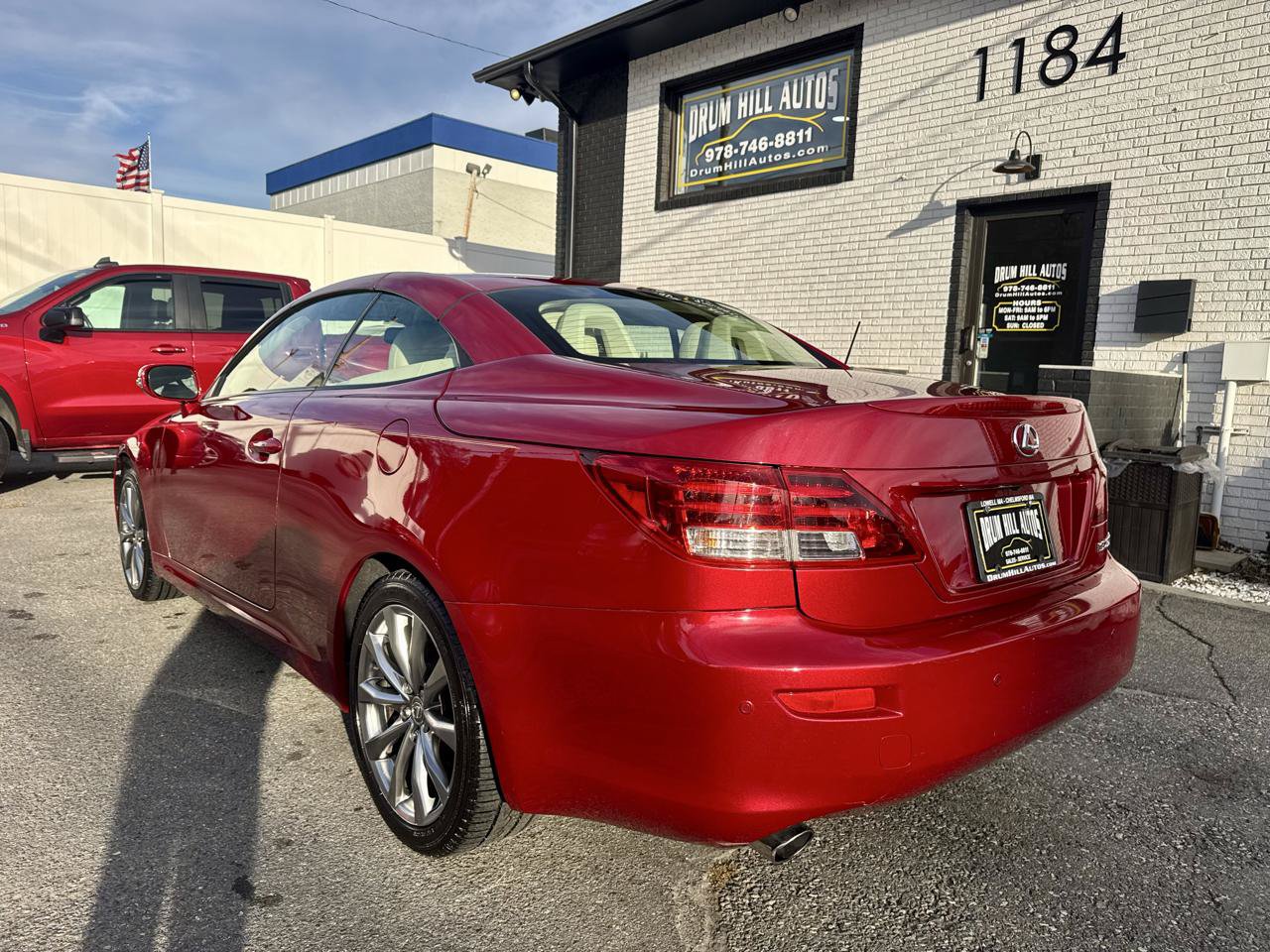 Used 2014 Lexus IS 250C w/ Navigation System Package RWD image 6