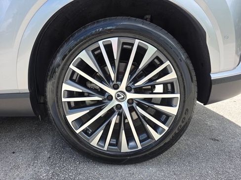 Used 2024 Lexus RX 350 Premium Plus w/ Convenience Package FWD image 16