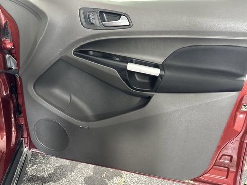 Used 2019 Ford Transit Connect XLT w/ Driver-Assist Package image 34