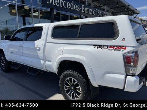 Used 2021 Toyota Tacoma TRD Sport AWD/4WD image 3