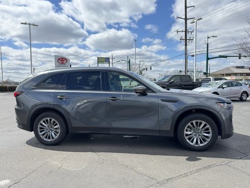 Used 2024 MAZDA CX-90 3.3 Turbo w/ Preferred Plus image 2