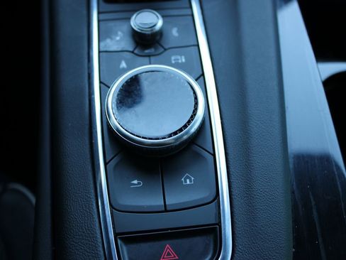 Used 2024 Cadillac Escalade Sport AWD/4WD image 49