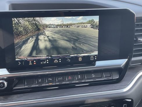 New 2026 GMC Sierra 3500 SLT image 19