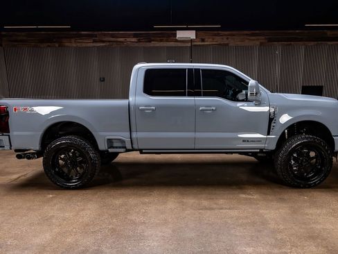 Used 2026 Ford F250 King Ranch w/ Chrome Package image 11