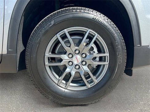 New 2026 GMC Acadia Elevation image 19