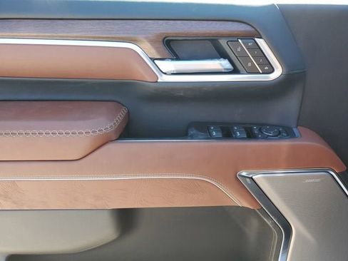 New 2026 GMC Sierra 2500 Denali Ultimate w/ Max Trailering Package AWD/4WD image 18