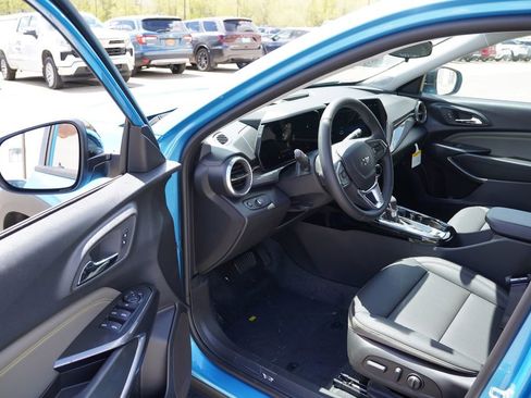 New 2026 Chevrolet Trax ACTIV FWD image 10