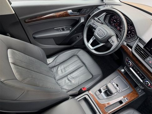 Used 2018 Audi Q5 2.0T Premium Plus w/ Premium Plus Package image 15