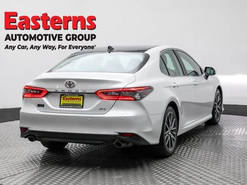 Used 2023 Toyota Camry XLE w/ Navigation Package image 5