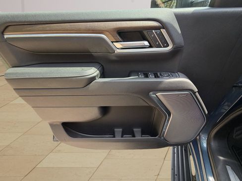 Used 2024 Chevrolet Silverado 2500 High Country w/ High Country Premium Package AWD/4WD image 20