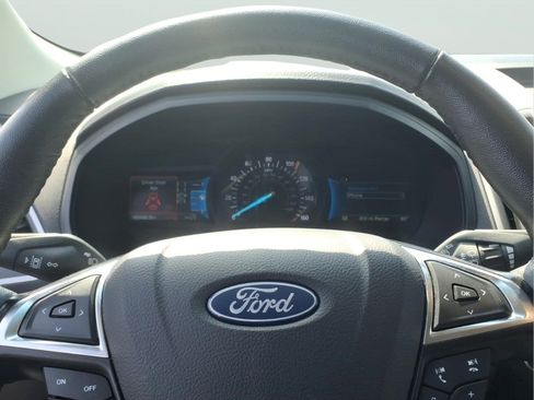 Certified 2024 Ford Edge SEL AWD/4WD image 19