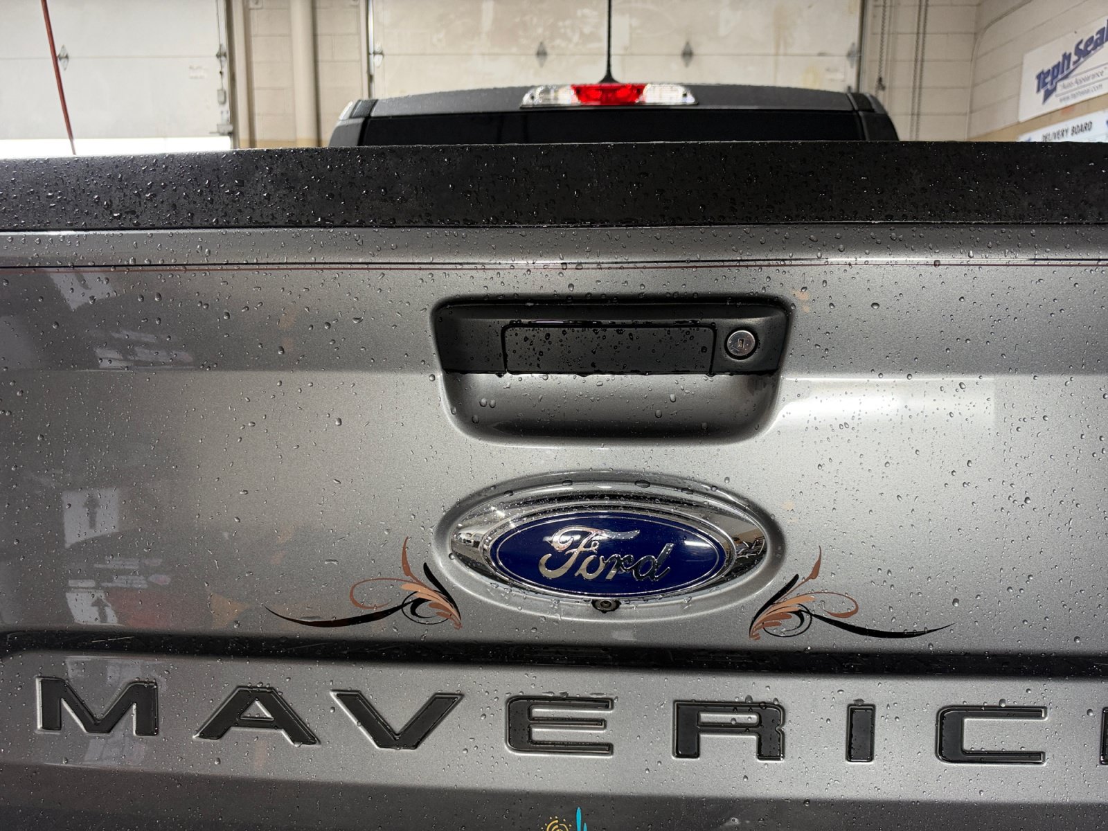 Used 2022 Ford Maverick Lariat w/ Lariat Luxury Package FWD image 24