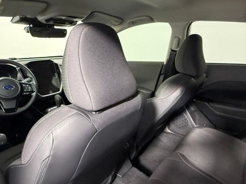 Used 2024 Subaru Crosstrek 2.0i Premium AWD/4WD image 32