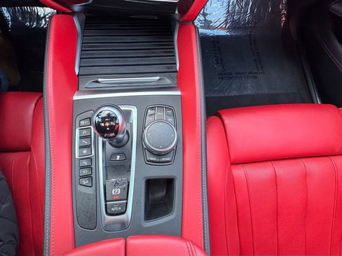Used 2017 BMW X6 M image 25