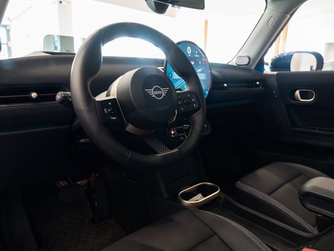 Used 2025 MINI Cooper S FWD image 20