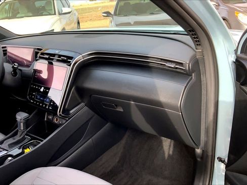 Used 2024 Hyundai Santa Cruz SEL w/ Activity Package image 18