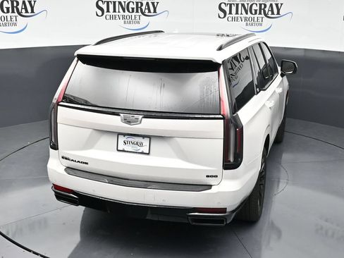 Used 2023 Cadillac Escalade Sport Platinum w/ LPO, ONYX Package AWD/4WD image 26