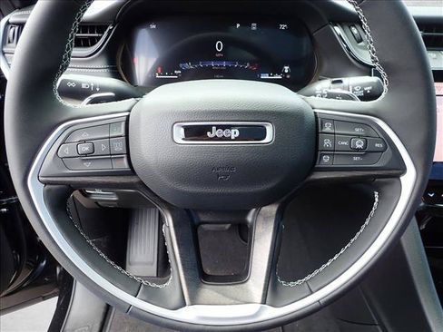 New 2026 Jeep Grand Cherokee L Limited AWD/4WD image 16