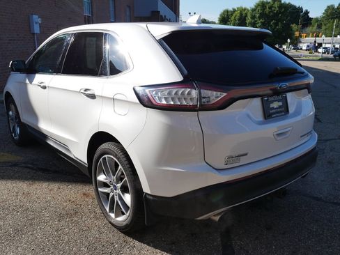 Used 2016 Ford Edge Titanium w/ Class II Trailer Tow Package AWD/4WD image 4
