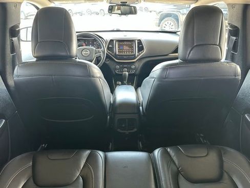 Used 2016 Jeep Cherokee Limited AWD/4WD image 21