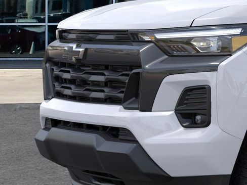 New 2026 Chevrolet Colorado LT image 13