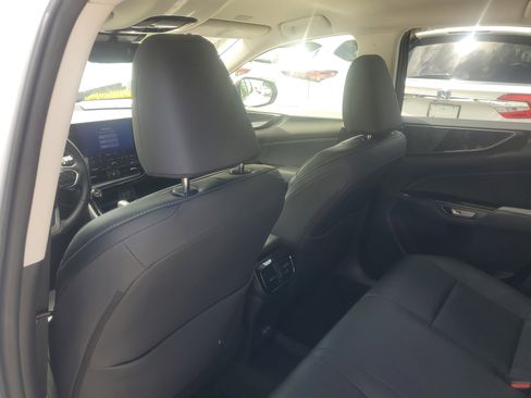 Used 2025 Lexus NX 250 FWD w/ Accessory Package (K3) image 12