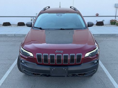 Used 2021 Jeep Cherokee Trailhawk AWD/4WD image 4
