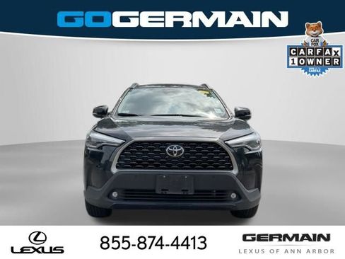 Used 2025 Toyota Corolla Cross XLE AWD/4WD image 11