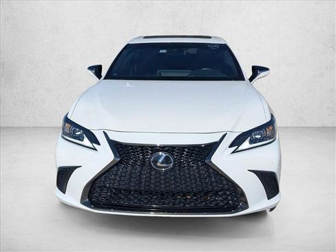 Used 2023 Lexus ES 350 F Sport image 2