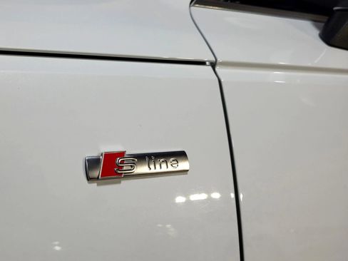 Used 2017 Audi A4 2.0T Premium Plus w/ Premium Plus Package image 6