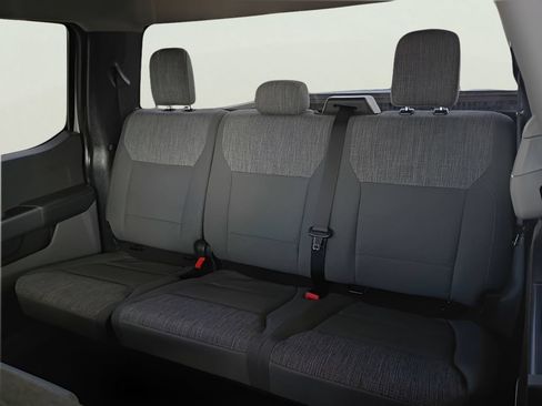 Used 2023 Ford F150 XLT RWD image 9